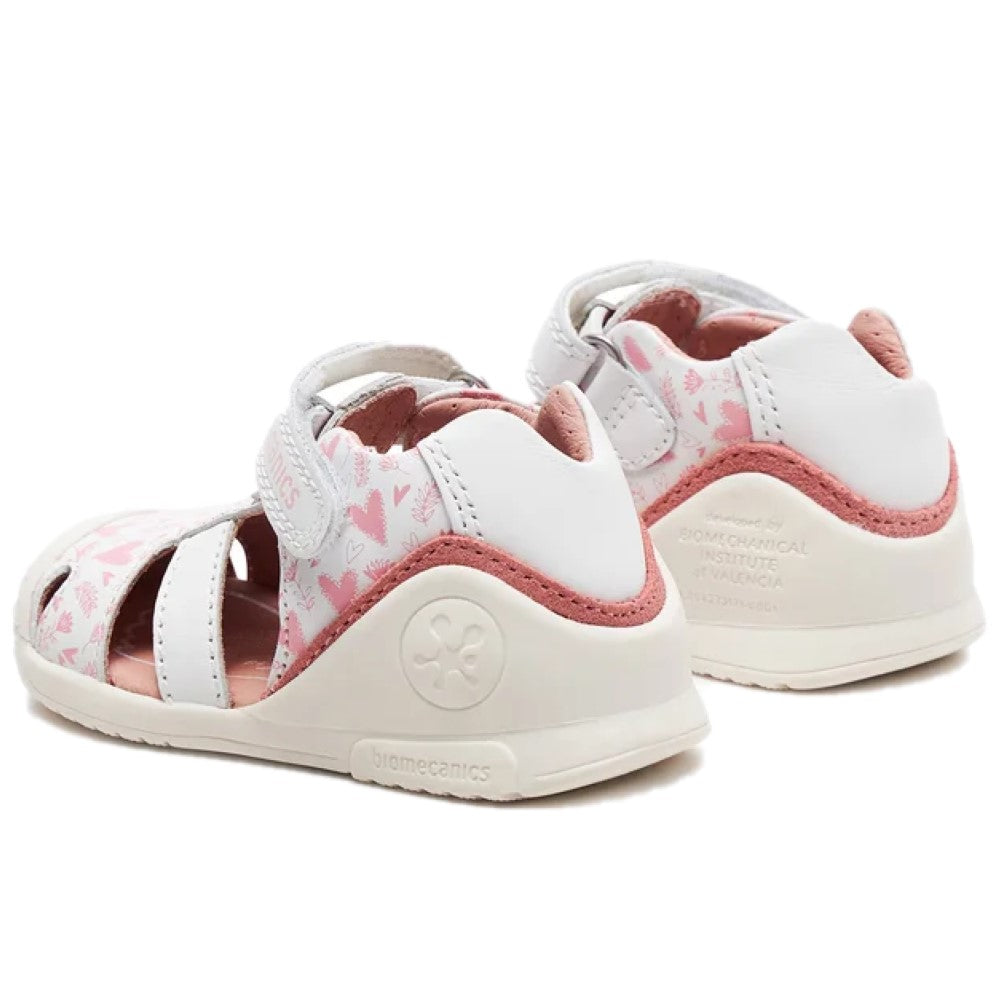 Sandálias biomecânicas