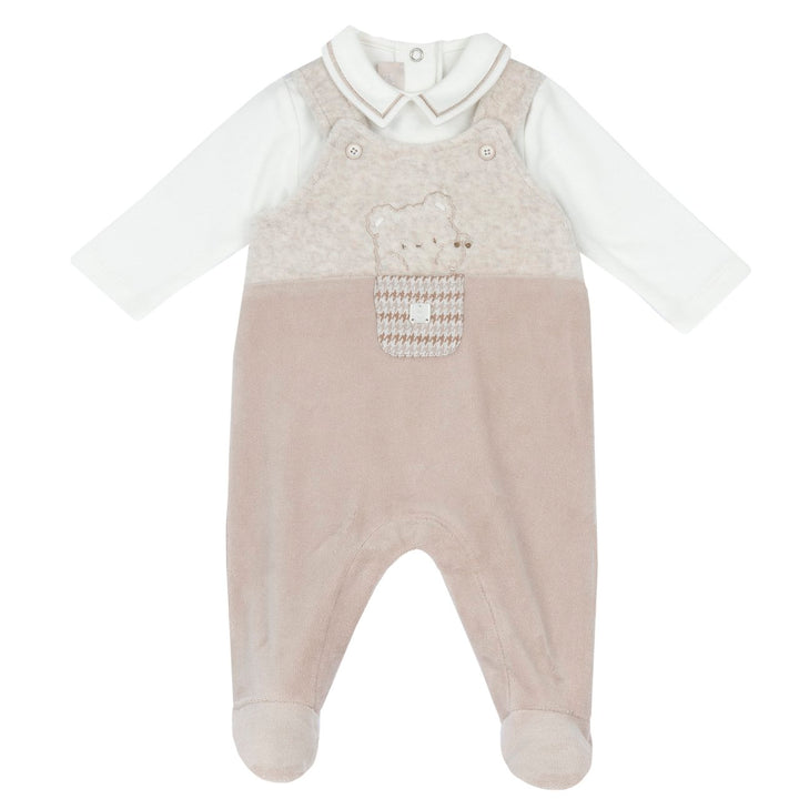 Chicco recém -nascido Chicco em Dungarees de ursinho de pelúcia e corpo de pelúcia