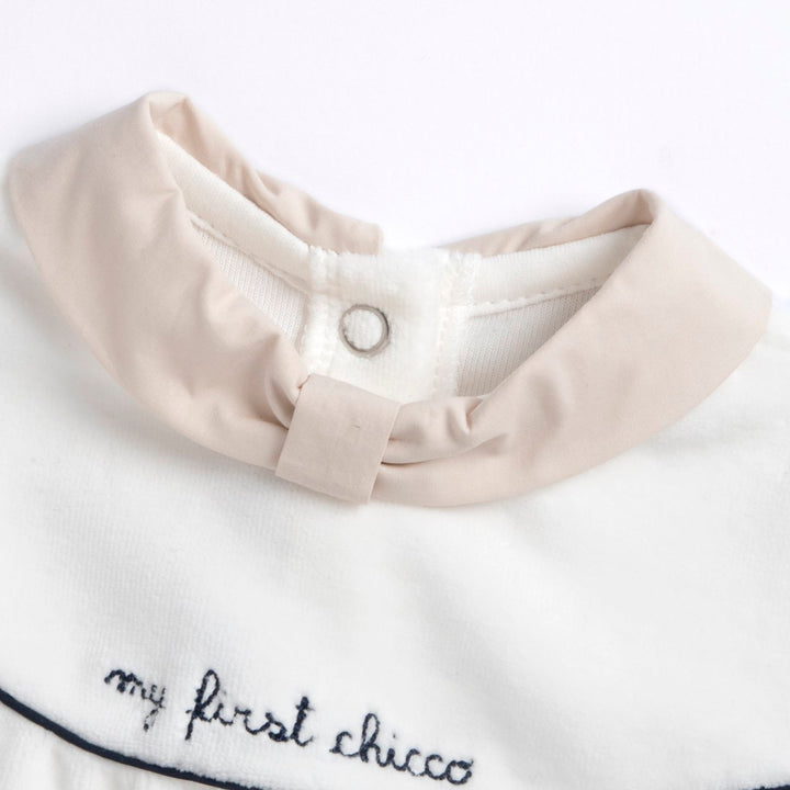 Conjunto CHICCO em chenille bege creme com laços dos 0 meses aos 3 meses