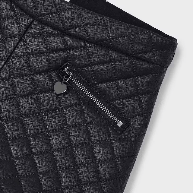 Shorts imbottito nero MAYORAL dalla 2anni alla 8anni