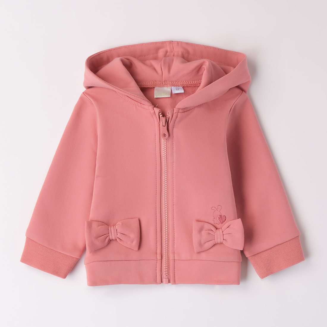 Tracksuit and T-shirt i DO