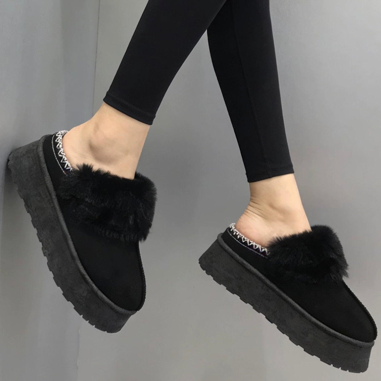 Scarpe Sofia modello sabot nero dal 36 al 41