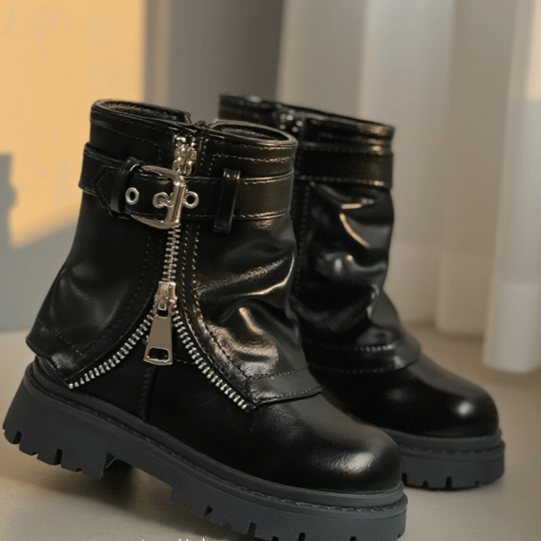 Botins menina pretos com aplicações do 25 ao 36