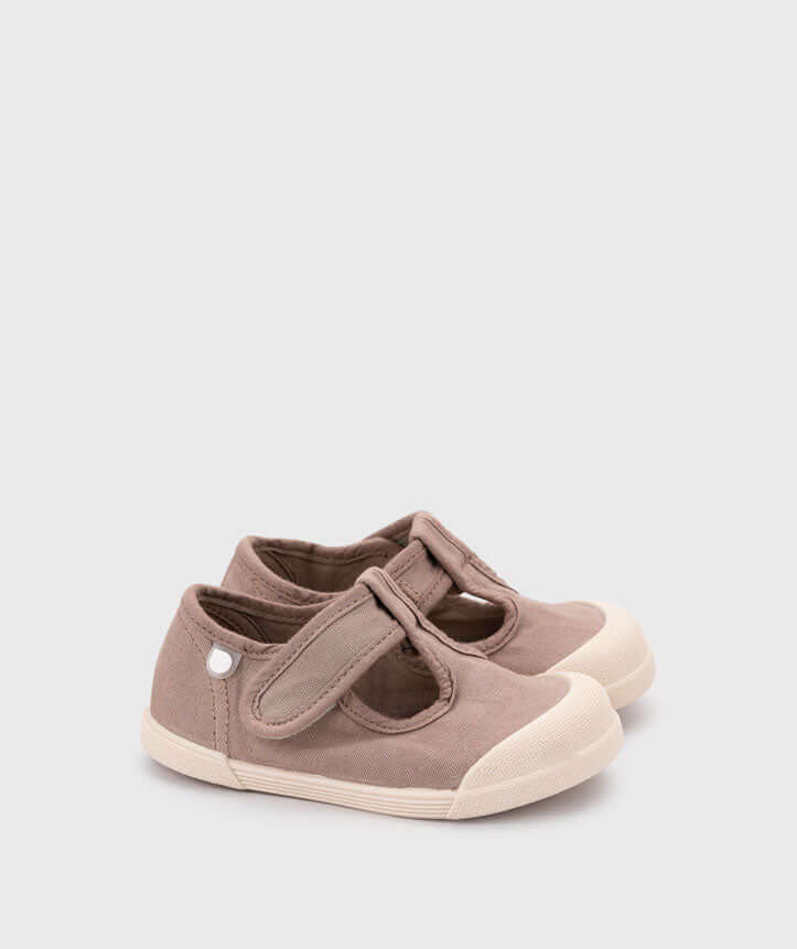 Igor shoes in cocoa-coloured lona petito model canvas