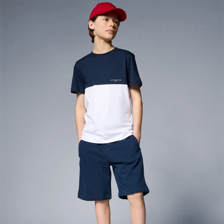Completo TOMMY HILFIGER t-shirt e bermuda 6/9 mesi - 12 anni
