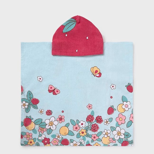 Fresas de la bata de baño de recién nacidos de la alcaldía