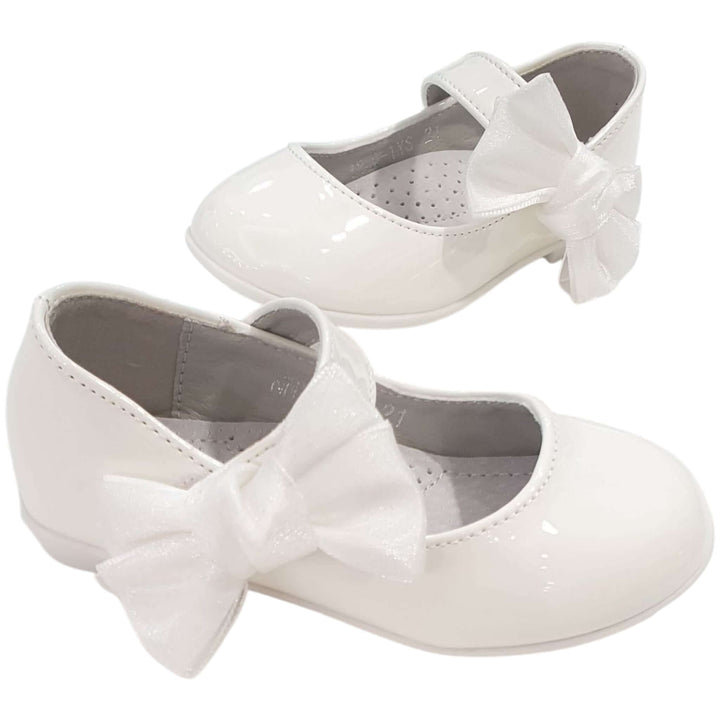 Ballerina in vernice bianca con fiocco dal 20 al 30