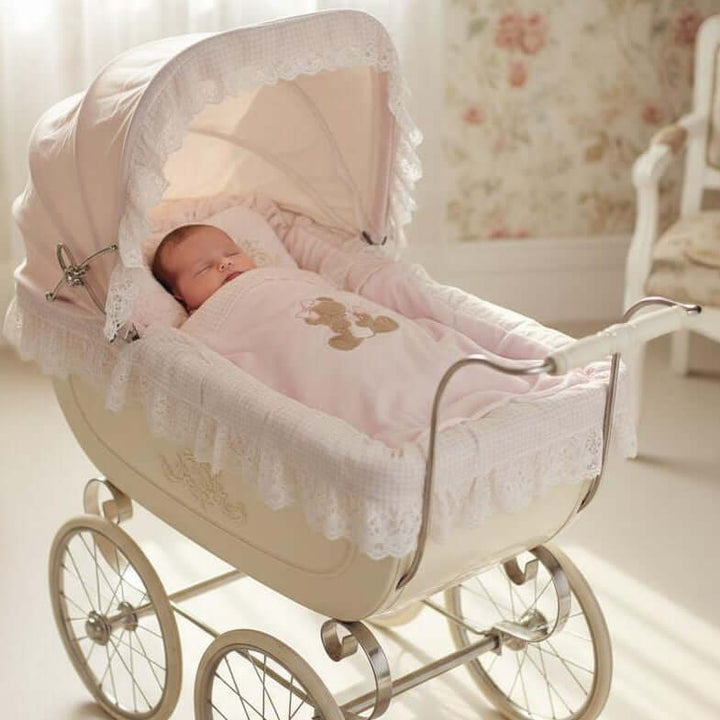 Les jolies chenille blanket with teddy bear