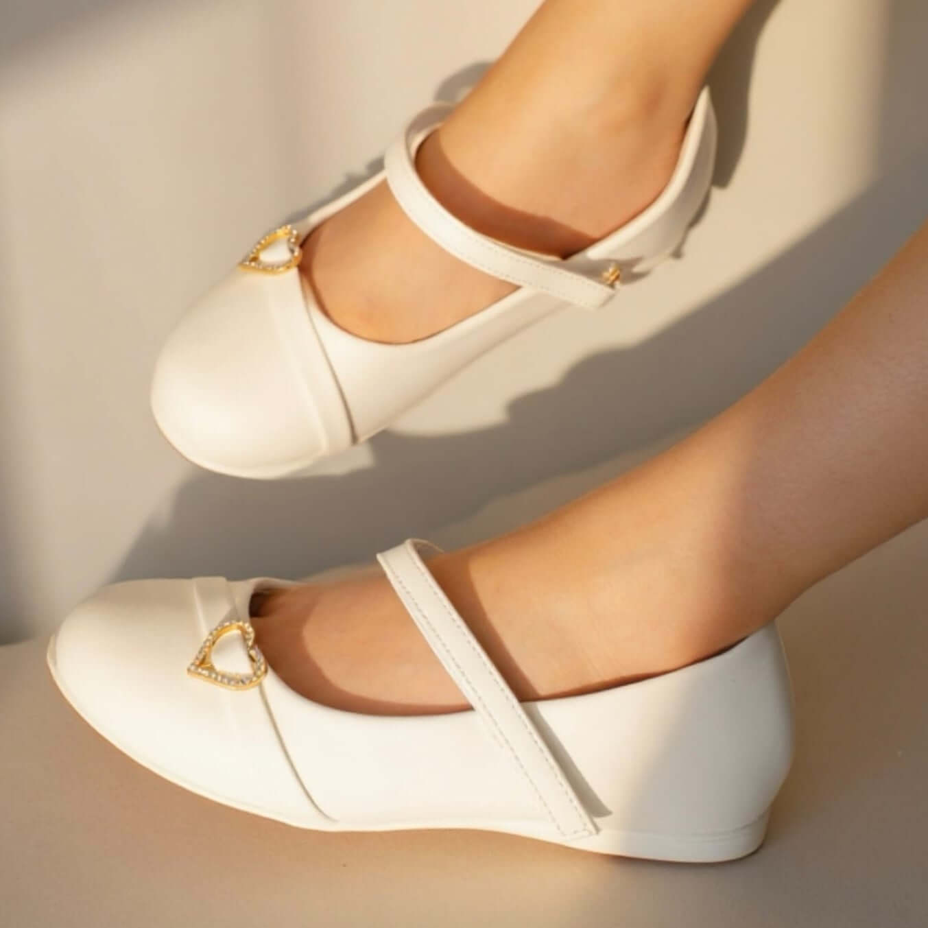 Ballerine Sofia bianca con applicazione cuoricino 25 - 36