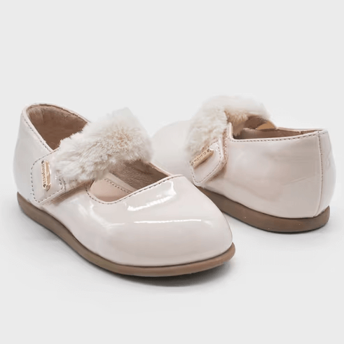 MAYORAL Girls' Ballerinas Cream Patent with Eco Fur - Elegant from 19 to 25