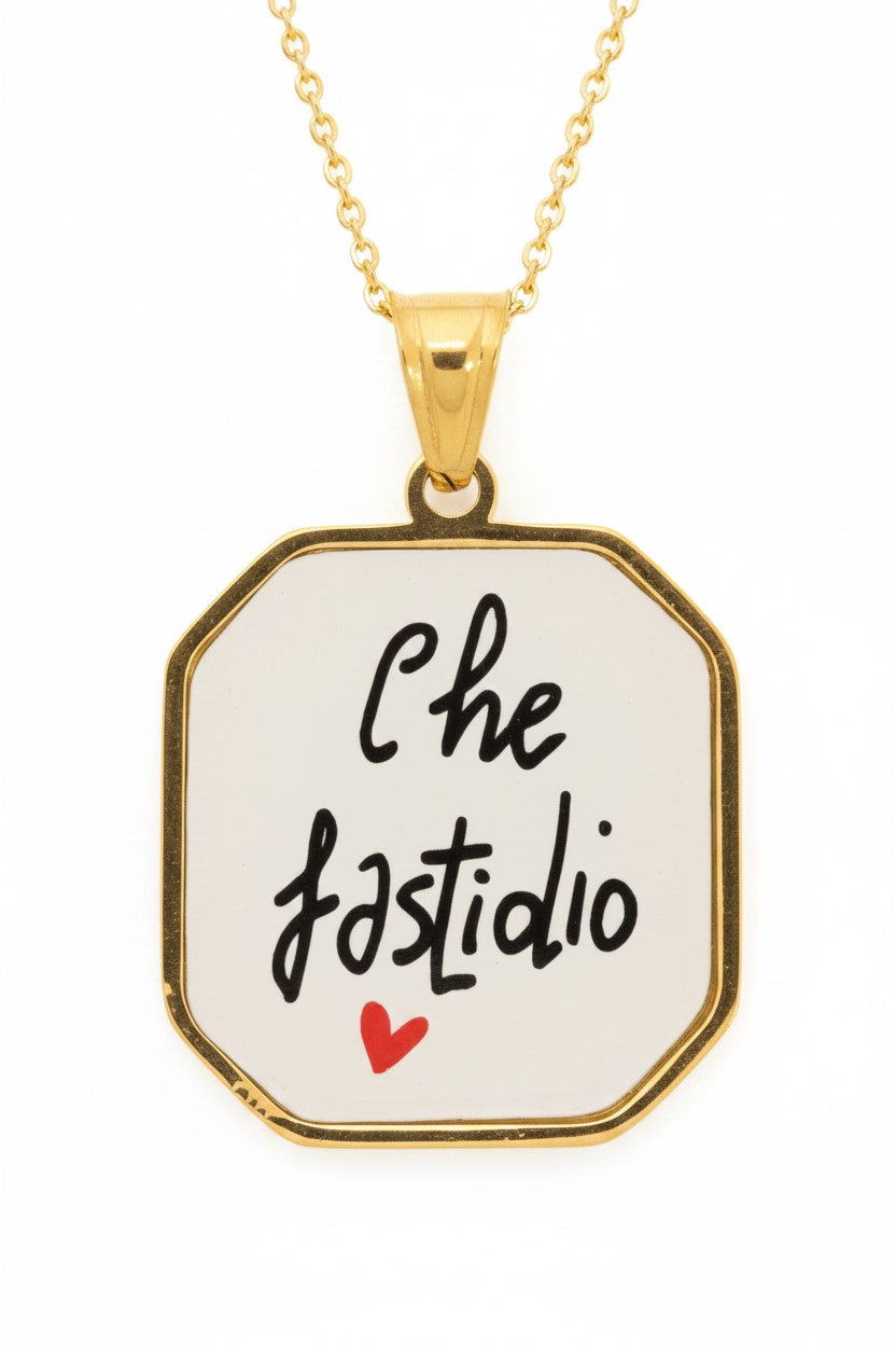 Pingente com frase - Que Aborrecimento - em aço inoxidável à prova d'água