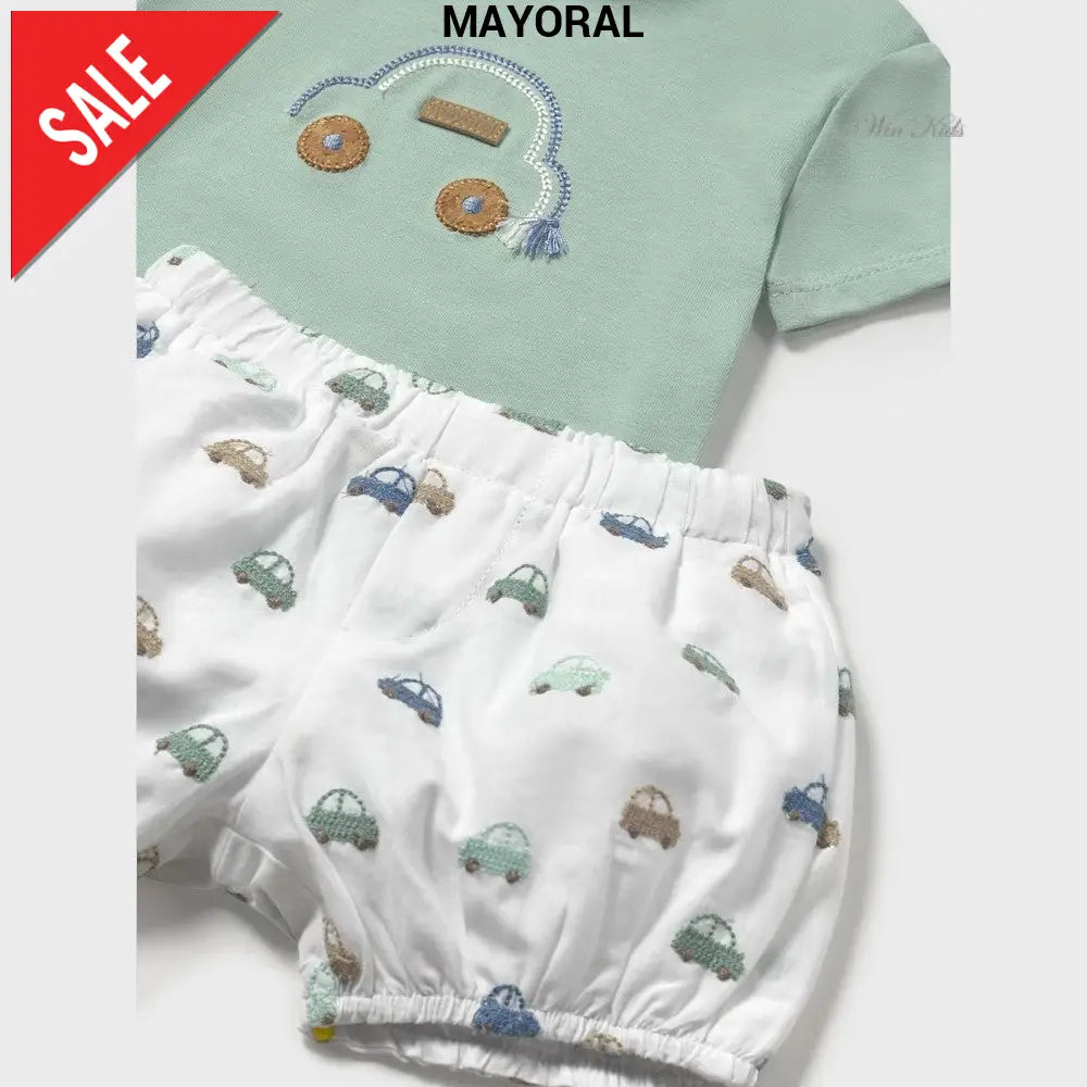 Completo MAYORAL t-shirt e pantaloncino bianco e verde con macchine 1 mese - 18 mesi Completi