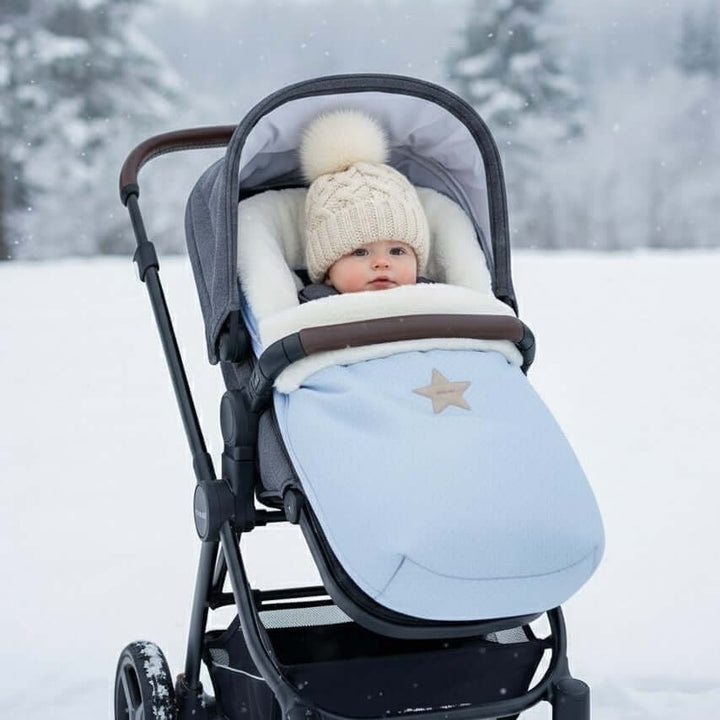 Forro de carrinho de bebê MAYORAL em pele, azul claro