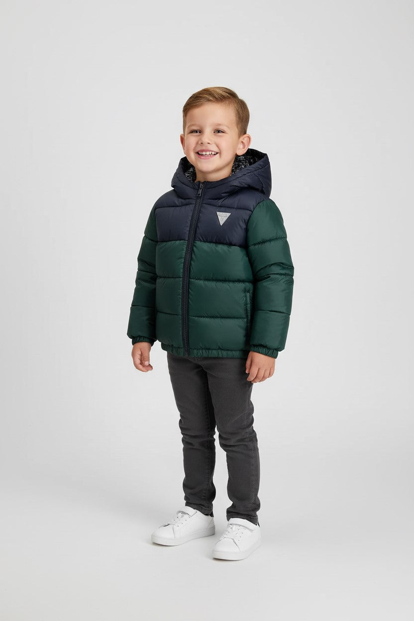 Giubbotto GUESS da bambino blu e verde con interno logato dalla taglia 2 anni alla 7 anni