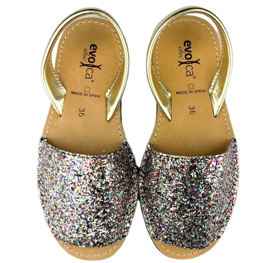 Sandal de Minochin evoca